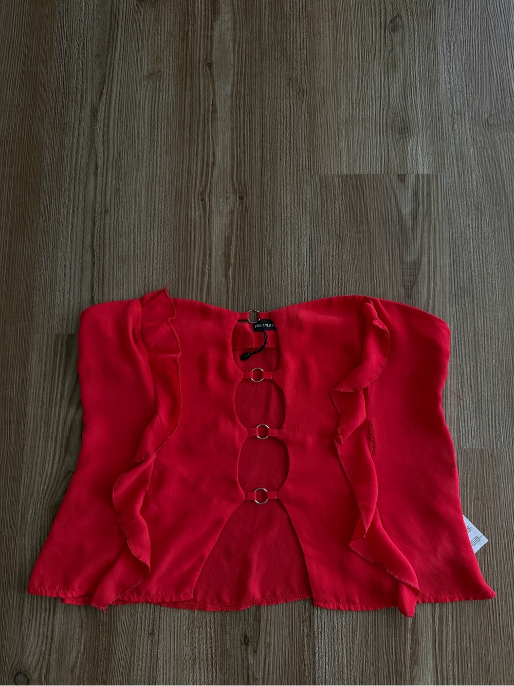 PrettyLittleThing Red Strapless Ruffle Front Ring Top